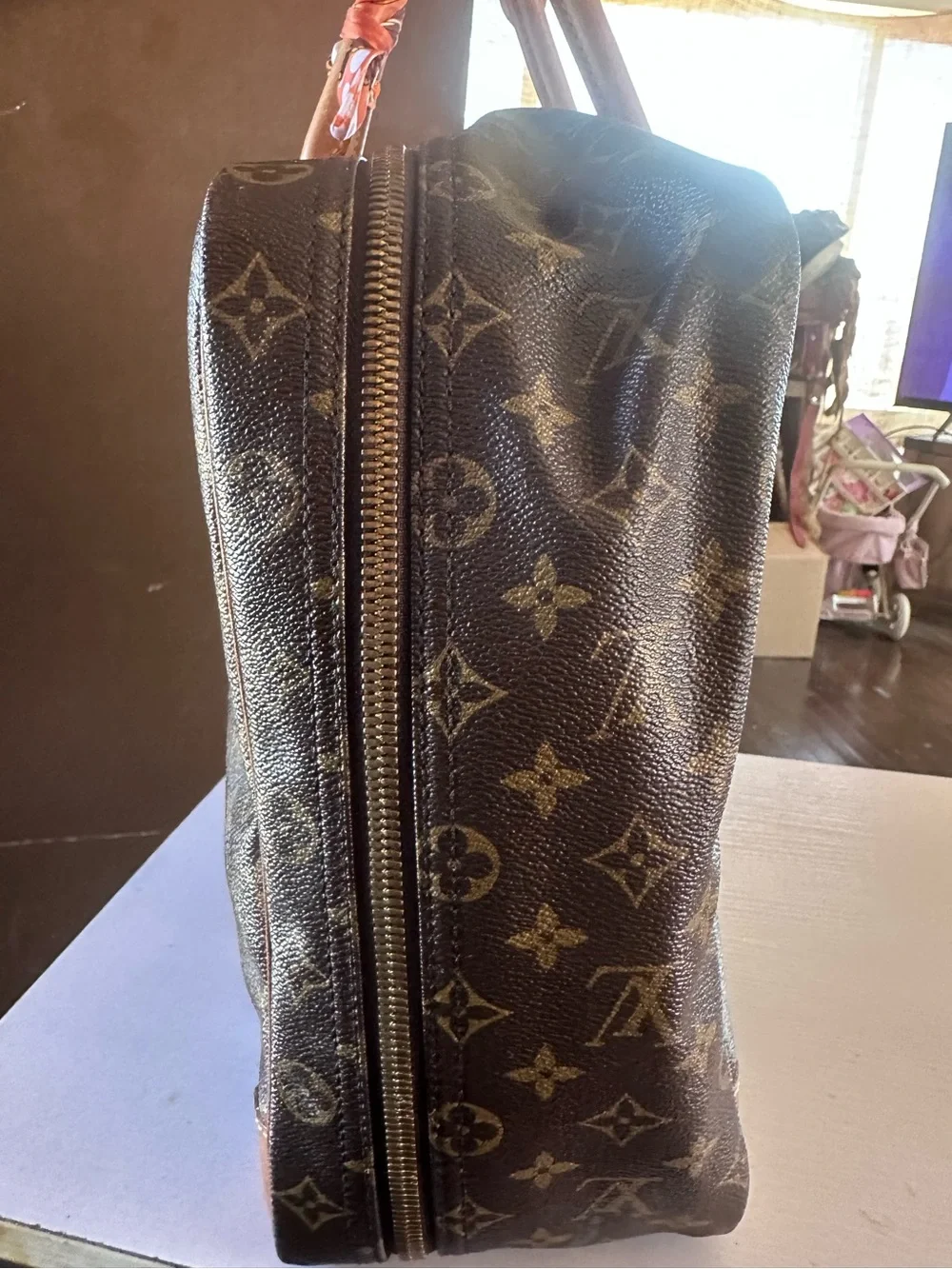 Louis Vuitton authentic louis